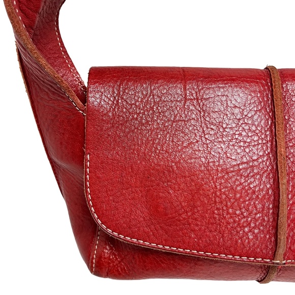 CHRISTOPHER KON Red Wide Strap Shoulder Bag Flap Pocket Purse Genuine Leather - Picture 3 of 16